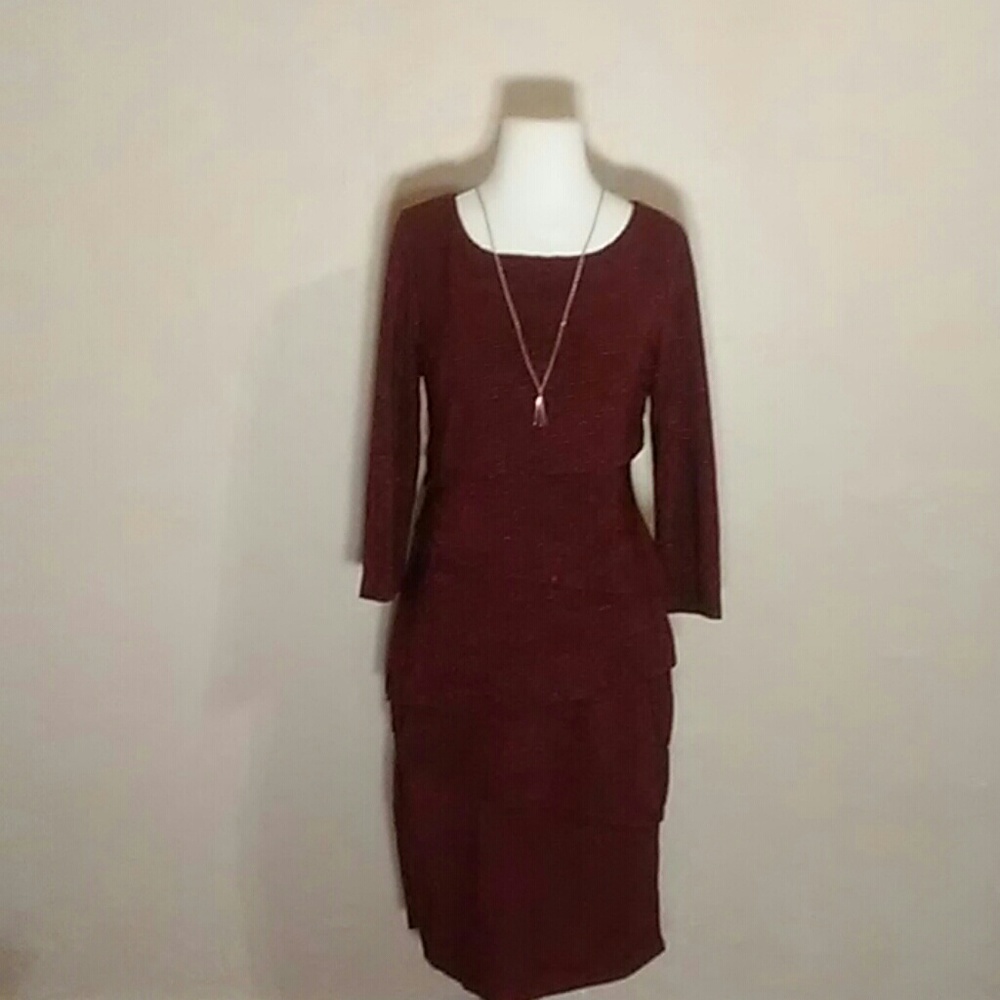 Ronni Nicole 3/4" sleeve burgundy dress